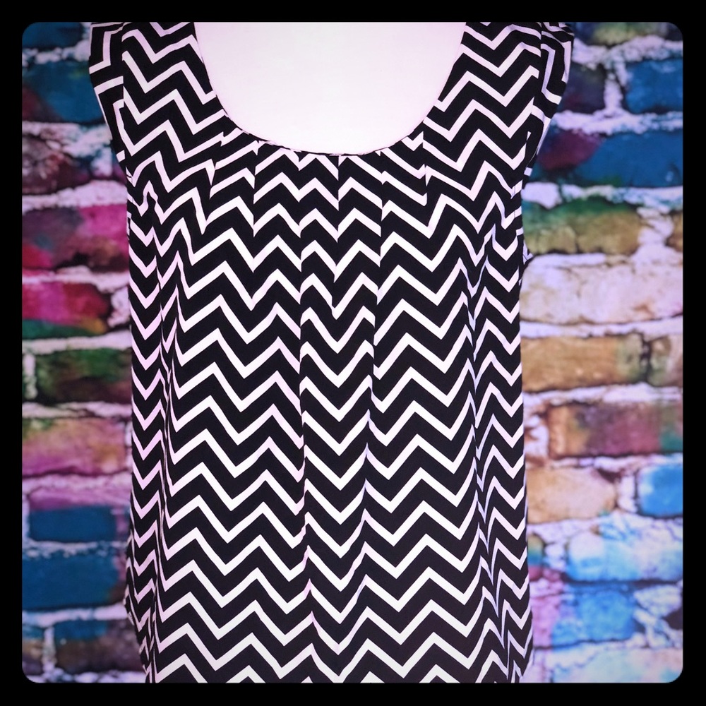 Candie’s Sleeveless Blouse